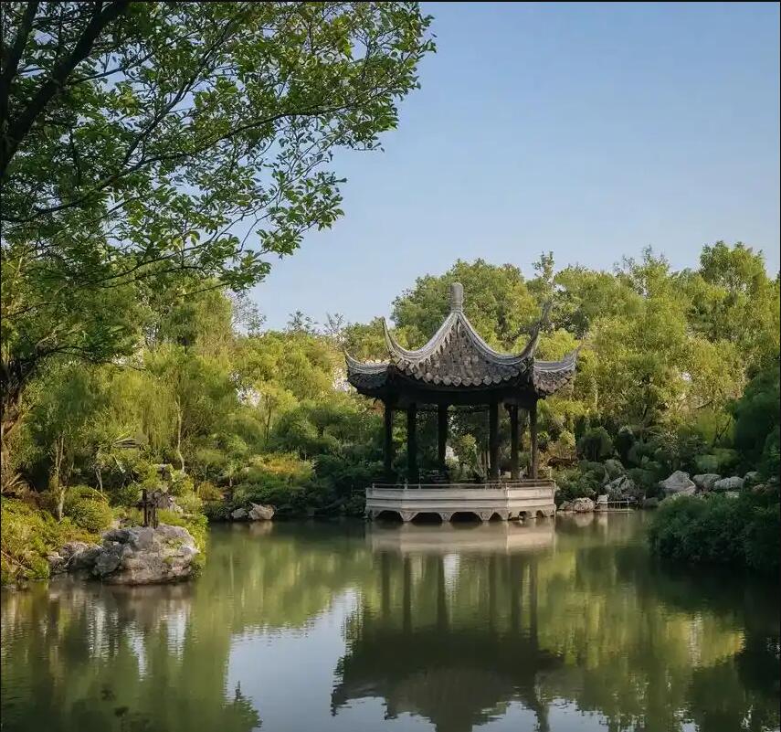 梧州蝶山惜雪餐饮有限公司